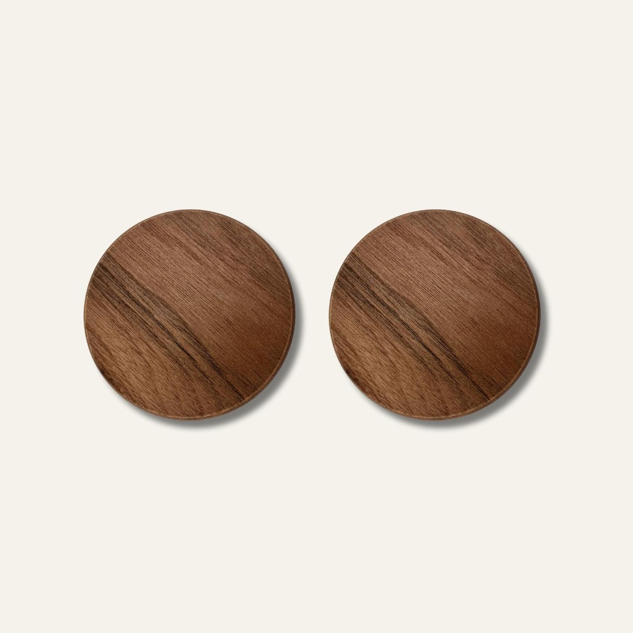 Runder ILK Untersetzer im minimalistischen, natürlichen Design