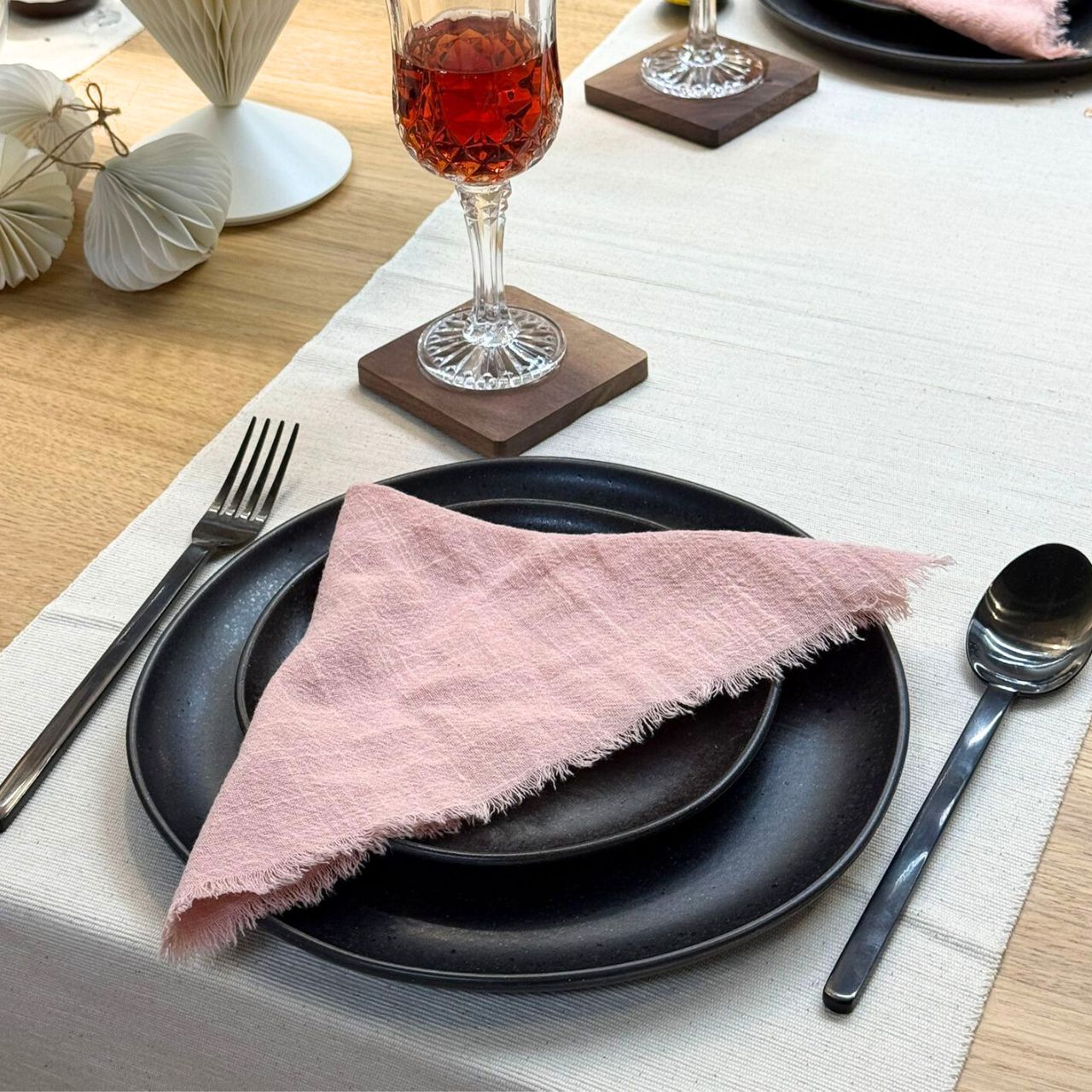 Baumwoll-Serviette in moderner, luftiger Musselin-Webart